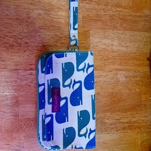 Bungalow 360 wristlet ehale graphic pattern Green and Blue Whales on Cre…